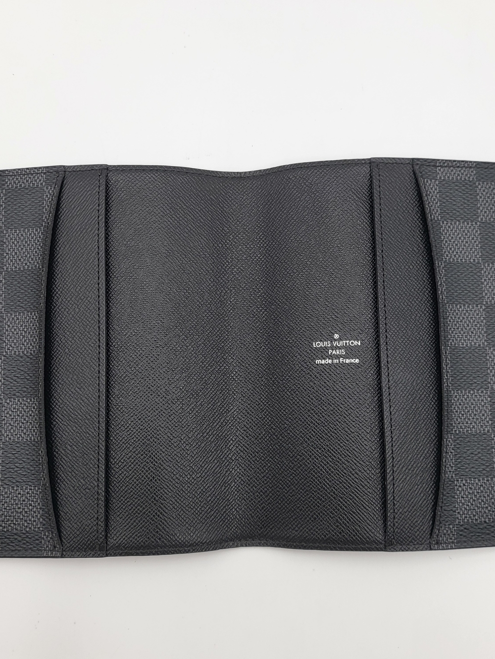 Louis Vuitton Damier Graphite Passport Holder, Authentic w/COA.... - Picture 3 of 16